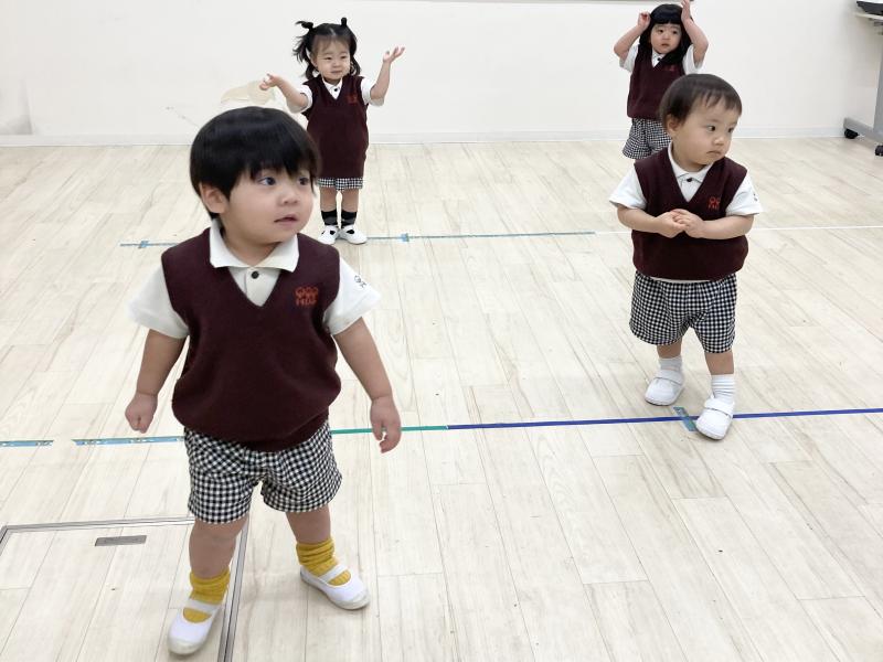 ダンス！ダンス！ダンス！《大阪市西区,新町にある幼児教育一体型保育園HUGアカデミー、一時預かり、一時保育》