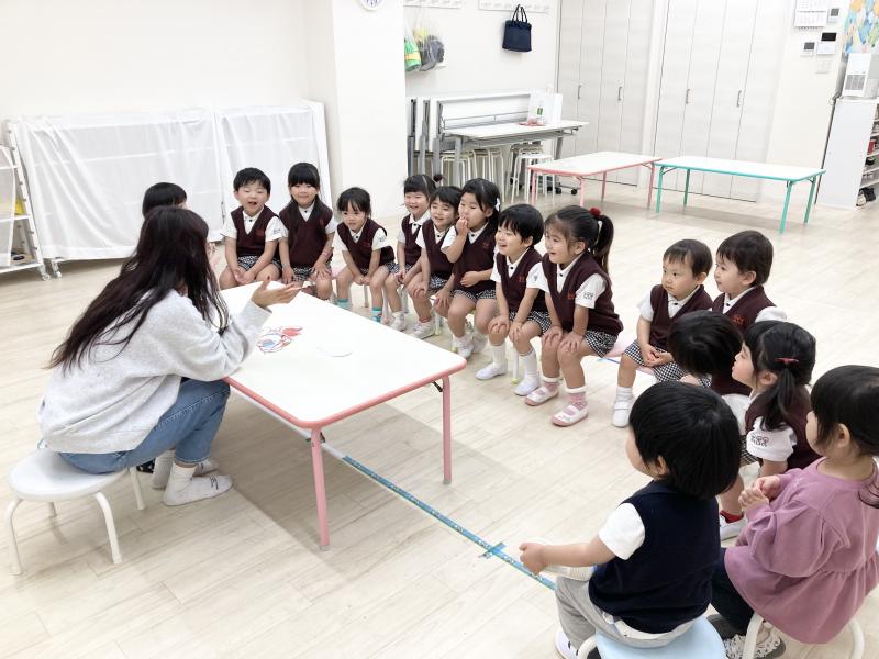 イングリッシュ♡ 《大阪市西区,新町にある幼児教育一体型保育園HUGアカデミー、一時預かり、一時保育》