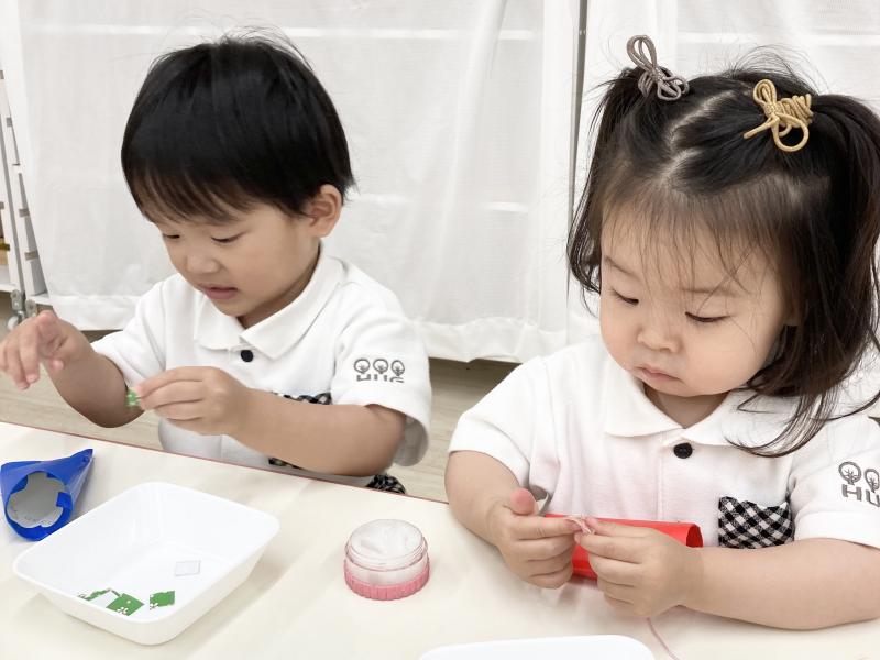 鯉のぼりを作りました！《大阪市西区,新町にある幼児教育一体型保育園HUGアカデミー、一時預かり、一時保育》