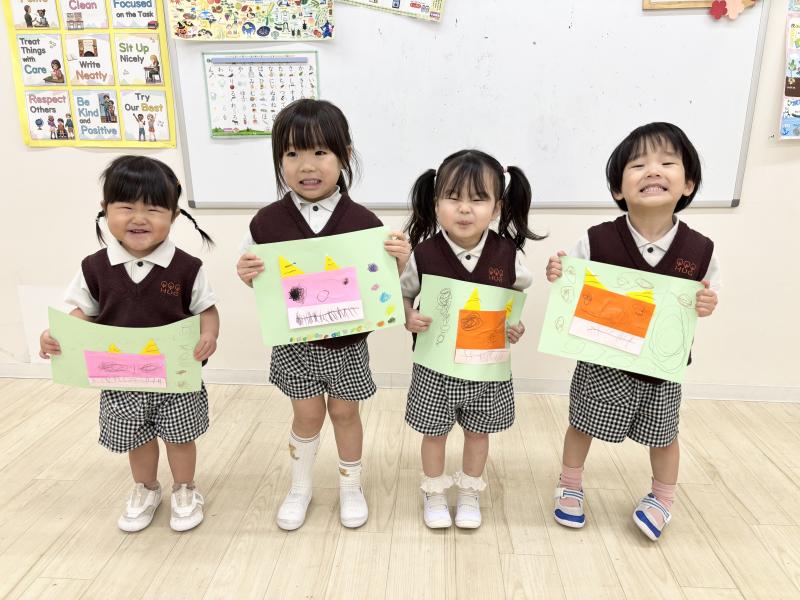 折り紙で鬼をおりました！《大阪市西区,新町にある幼児教育一体型保育園HUGアカデミー、一時預かり、一時保育》