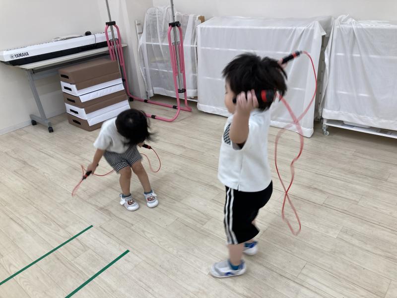 基礎運動！！《大阪市西区、新町にある幼児教室一体型保育園》