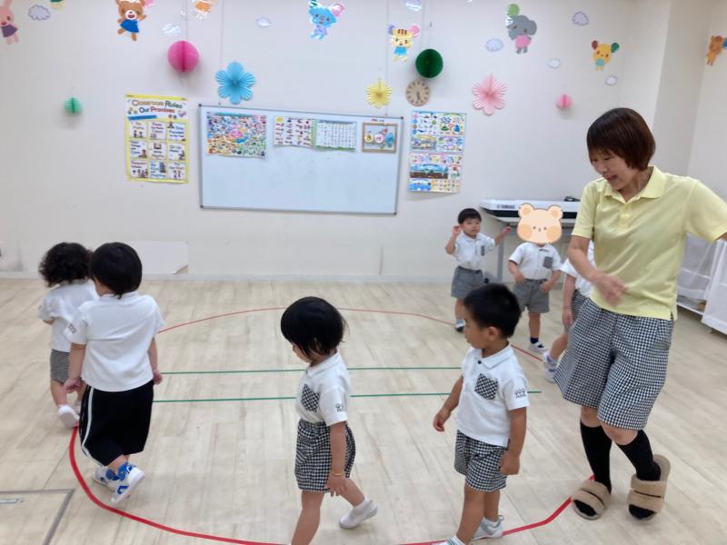 盆踊りの練習をしました！《大阪市西区、新町にある幼児教室一体型保育園》