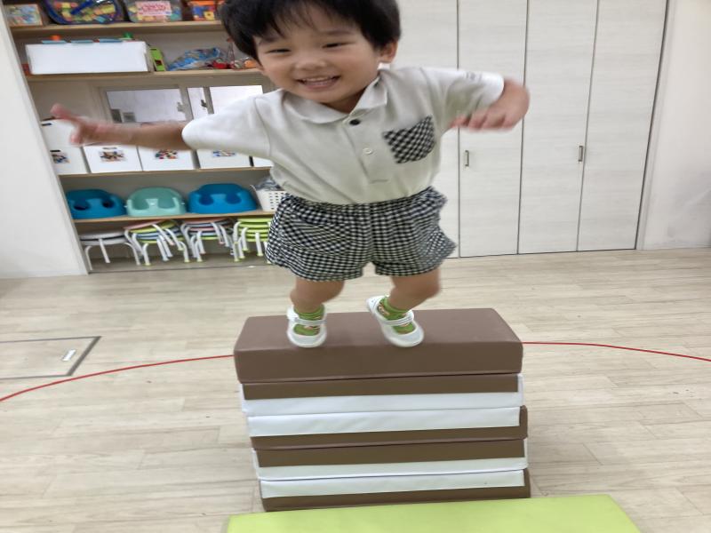今日の基礎運動は!?《大阪市西区、新町にある幼児教室一体型保育園》