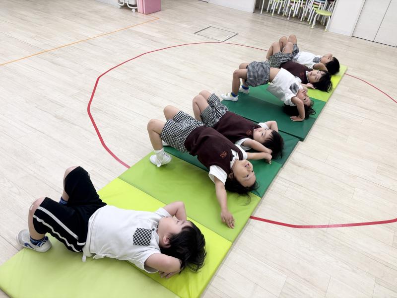 HUGスポーツ！《大阪市西区,新町にある幼児教育一体型保育園HUGアカデミー、一時預かり、一時保育》