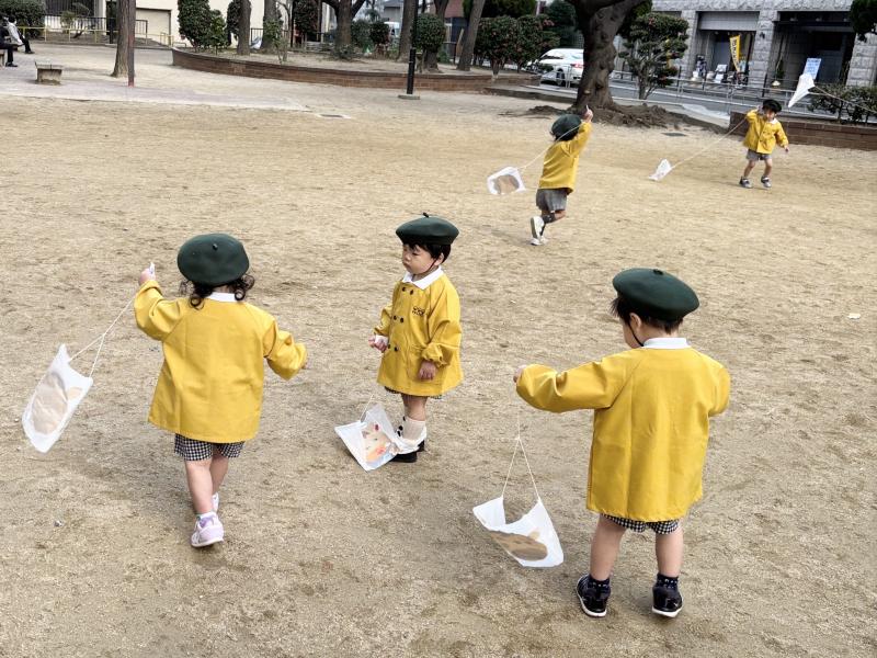 凧揚げ大会！《大阪市西区,新町にある幼児教育一体型保育園HUGアカデミー、一時預かり、一時保育》