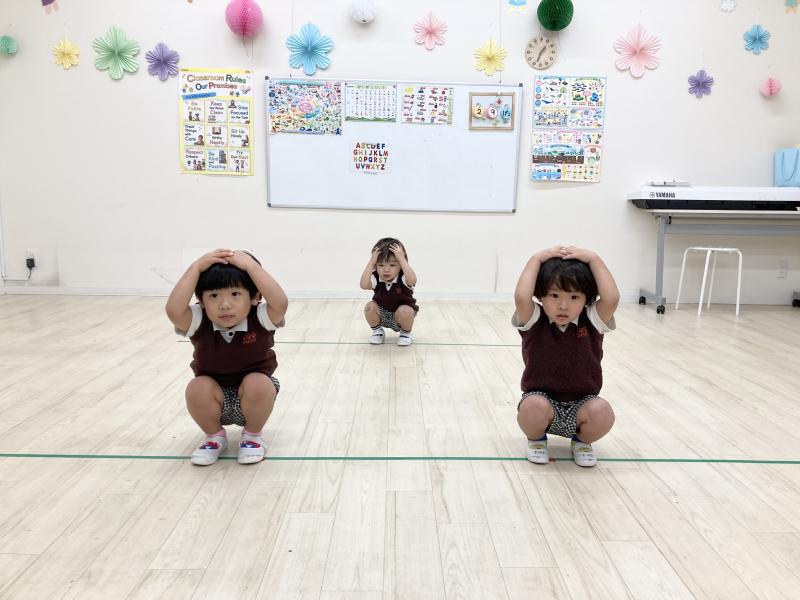 お遊戯会の練習《大阪市西区,新町にある幼児教育一体型保育園HUGアカデミー、一時預かり、一時保育》