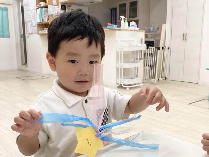 七夕製作をしました！《大阪市西区,新町にある幼児教育一体型保育園HUGアカデミー、一時預かり、一時保育》