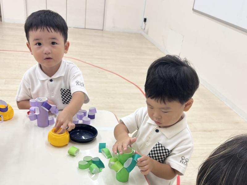 9月の壁面製作《大阪市西区,新町にある幼児教育一体型保育園HUGアカデミー、一時預かり、一時保育》