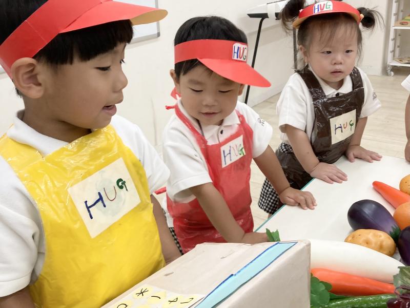お買い物ごっこ2日目《大阪市西区,新町にある幼児教育一体型保育園HUGアカデミー、一時預かり、一時保育》