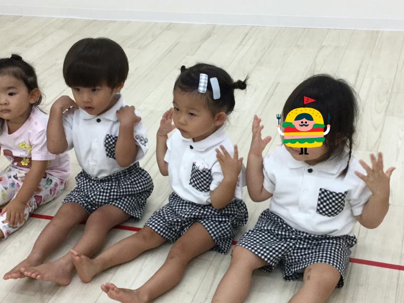 木曜日のカリキュラムはリトミックです！《大阪市西区、新町にある幼児教室一体型保育園》