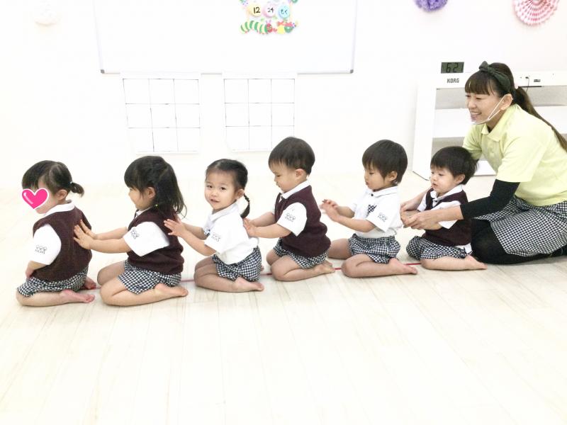 木曜日のカリキュラムはリトミックです《大阪市西区、新町にある幼児教室一体型保育園》