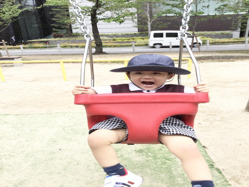 お散歩＆公園遊び♪《大阪市西区、新町にある幼児教室一体型保育園》