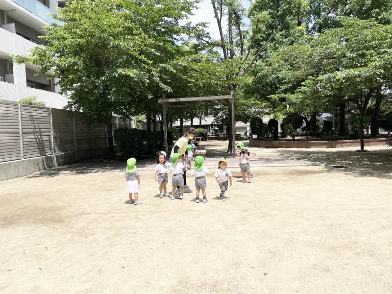 火曜日カリキュラムは体操です！《大阪市西区、新町にある幼児教育一体型保育園HUGアカデミー》