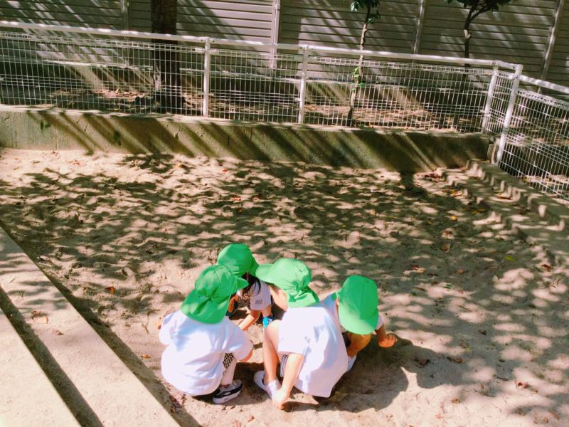 お外遊び〜♪《大阪市西区、新町にある幼児教室一体型保育園》