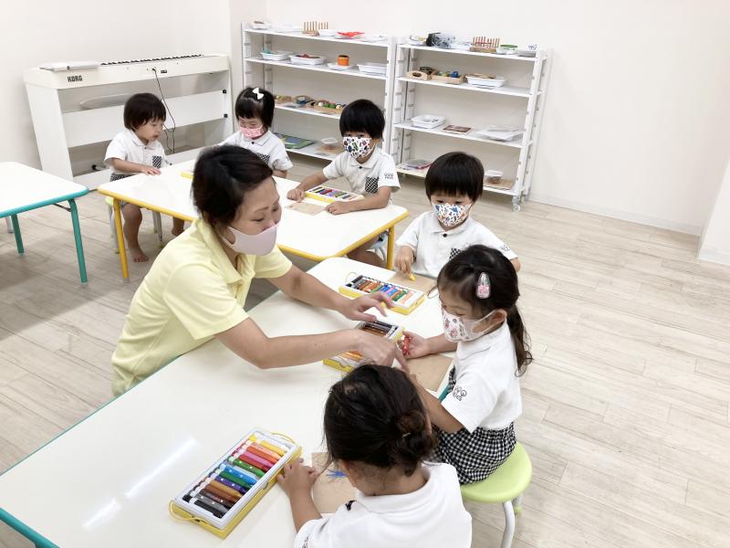 サマースクール(クラフト) 《大阪市西区、新町にある幼児教育一体型保育園HUGアカデミー、一時預かり、一時保育》