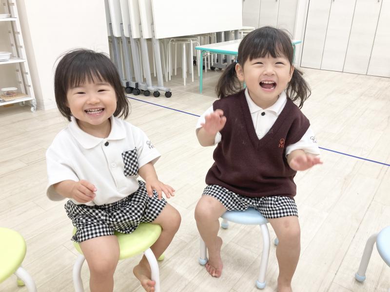 みんなで、イス取りゲーム♪《大阪市西区、新町にある幼児教室一体型保育園》