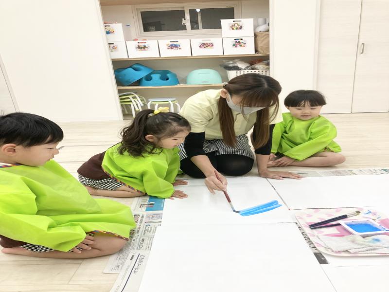 制作展準備！！！《大阪市西区新町にある幼児教室一体型保育園》
