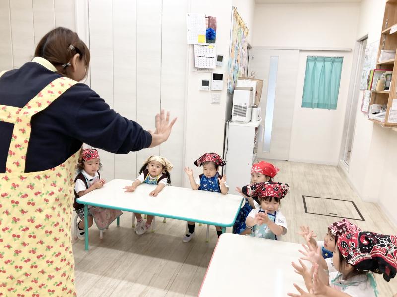 クッキングをしました《大阪市西区,新町にある幼児教育一体型保育園HUGアカデミー、一時預かり、一時保育》