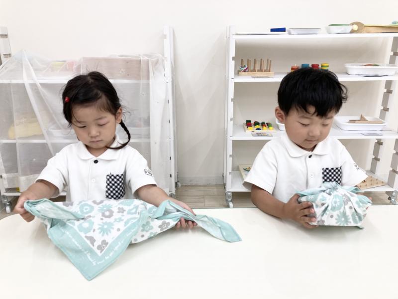 基礎学習♪ 《大阪市西区,新町にある幼児教育一体型保育園HUGアカデミー、一時預かり、一時保育》
