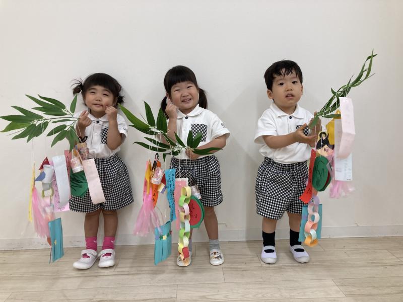 お誕生日会と七夕飾りをしましたよ！《大阪市西区,新町にある幼児教育一体型保育園HUGアカデミー、一時預かり、一時保育》