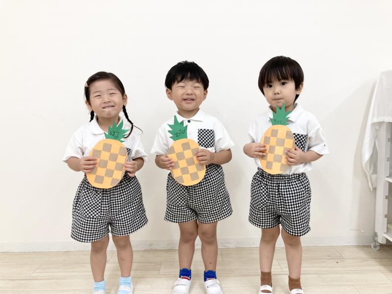 パイナップルを作りました！《大阪市西区,新町にある幼児教育一体型保育園HUGアカデミー、一時預かり、一時保育》