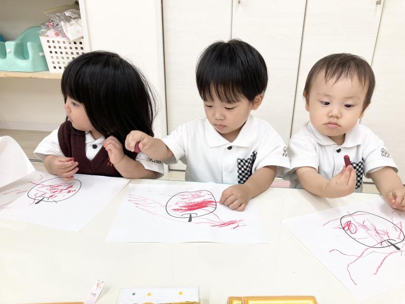 本日は絵画です！《大阪市西区,新町にある幼児教育一体型保育園HUGアカデミー、一時預かり、一時保育》