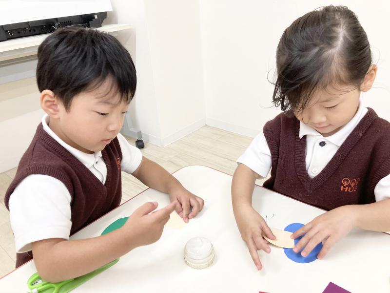 きのこを作りました！《大阪市西区,新町にある幼児教育一体型保育園HUGアカデミー、一時預かり、一時保育》