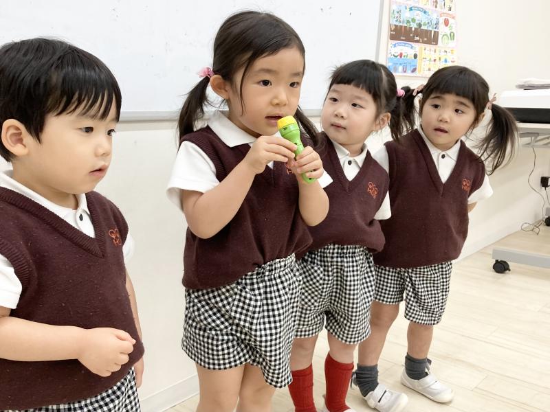 お遊戯会に向けて… 《大阪市西区,新町にある幼児教育一体型保育園HUGアカデミー、一時預かり、一時保育》
